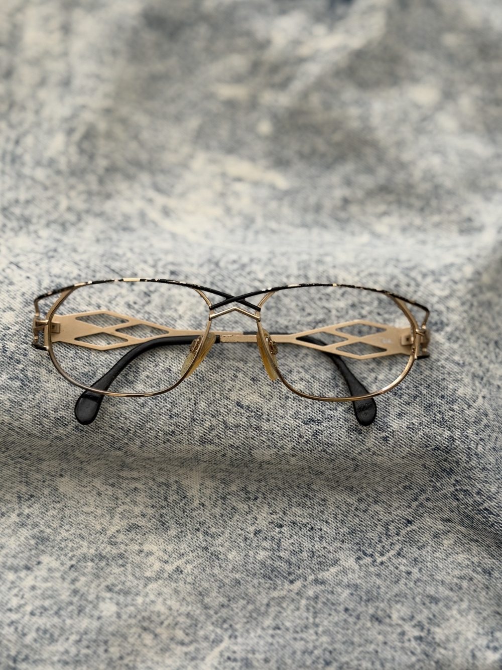 CAVIAR Gold-Tone Women's Designer Eyeglass Frames - Stylish Gold Accent